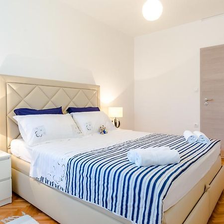 Apartment Mandalina Сплит Екстериор снимка