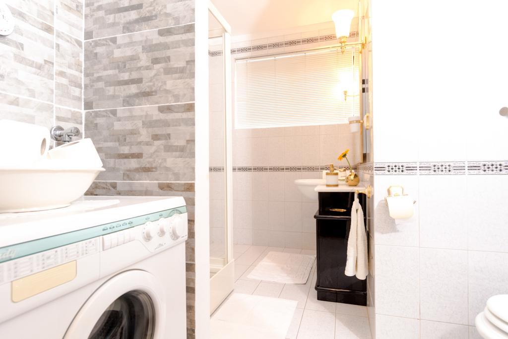 Apartment Mandalina Сплит Екстериор снимка